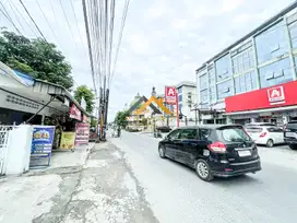 Dijual/Disewakan Ruko 3,5 Tingkat Darussalam (Dekat Jl. Gatot Subroto)