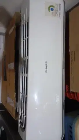 AC Bekas merk Sharp