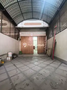 Dijual Ruko Jl. Merdeka - Jemadi Yos Sudarso (Nuri)