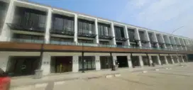 HOT PROPERTY FOR SALE JUAL CEPAT HARGA MENARIK RUKO HAMPTON PROMENADE