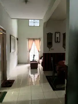 Rumah 1 Lt. Dalam Cluster Di Petukangan Selatan
