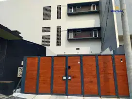 Dijual KOST Masih Aktif di Griyaloka 1.3 BSD