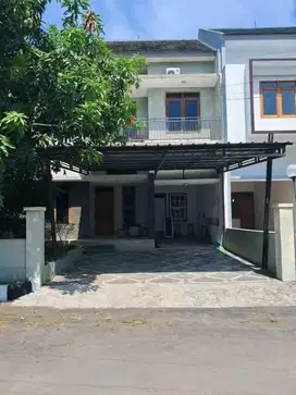 rumah siap huni si Tuparev