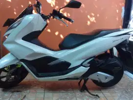 Honda pcx cbs tahun 2020