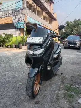 Yamaha NMAX 2022/2023 body mulus, mesin Alus cvt aman siap turing