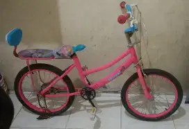 Sepeda anak cewek CENTRUM 18inch