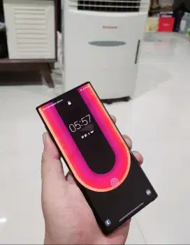Samsung Note 10 Metalik black sein resmi
