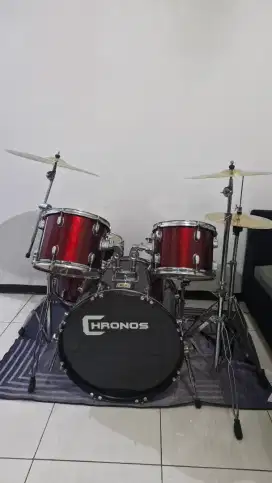 Drum Akustik Chronos lengkap dengan hardware dan cymbal