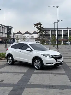 [KM67RB] Honda HR-V E CVT 2015