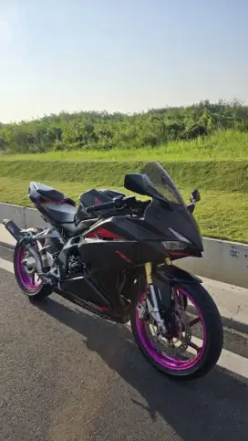 FOR SALE
CBR250RR ABS QS 2017 LOW KM 13RB