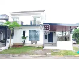 DISEWAKAN RUMAH HOEK RAPIH TERAWAT DI PERMATA BINTARO