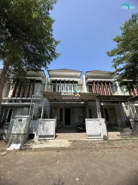 Rumah di Wisata Semanggi Mangrove Wonorejo daerah Rungkut