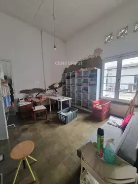 Rumah Klasik Sangat Terawat Di Cihapit Riau Pusat Kota Bandung