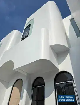 Rumah Hook 2 Lantai Gaya Mediterranean – Citra Garden 2, Jakarta