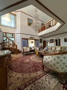 Termurah! Dijual Rumah Klasik di Cluster Gated Lebak Bulus, Jaksel