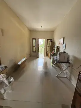 Jual cepat dan murah Rumah 2 Lantai siap huni SHM