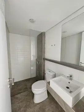 Rumah Dijual Cluster Aether, Greenwich BSD Tangsel Tjn
