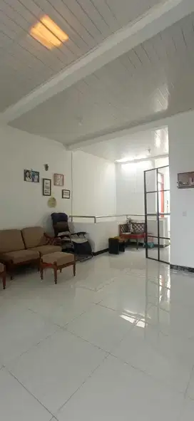 1,75 M nego dijual cepat Rumah sayap Buah batu tengah kota Bandung