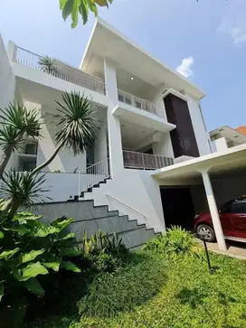 Jual rumah siap huni dekat bukit golf kencana pondok indah jaksel