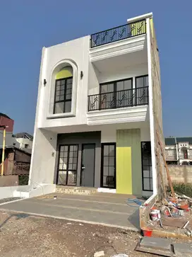 Rumah 2 Lantai + Rooftop di Grand Depok City