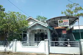 Dijual Rumah Siap Huni Harga Murah Jl. Husein Hamzah Pontianak
