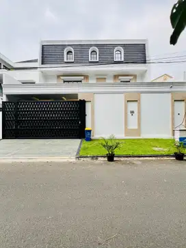 Rumah FF Ada Kolam Renang Pondok Indah Jaksel