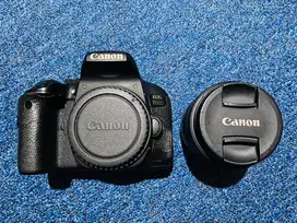 KAMERA CANON EOS 800D
