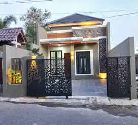 Rumah industrial modern dekat kampus UII Terpadu & PPPG kesenian jakal