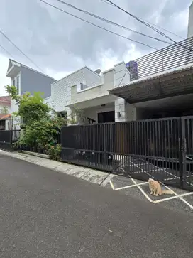 TURUN HARGA Rumah FF One Gate Rawamangun Jakarta Timur