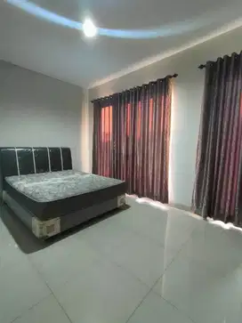 Sewa Cepat Rumah 2 Lantai Cluster Mississippi, Jakarta Garden City 037