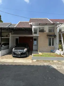 Rumah dalam cluster Beji tanah baru depok