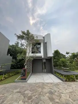Rumah Ini Mungkin Jodoh Anda. Klik Sekarang! Rumah di BSD