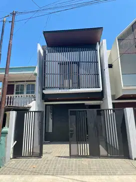 Rumah Baruk Utara, Baru Gress Minimalis Modern Design, Langsung MERR