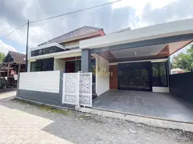 Rumah Modern Besar Siap Huni di Dekat SMPN 1 Ngemplak Sleman