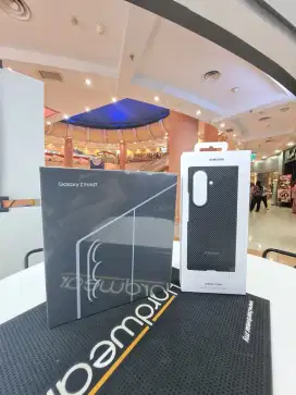 Samsung Galaxy Z fold 7 1TB free casing original