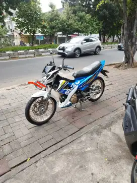 Suzuki satria 2013