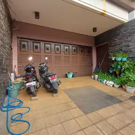 Dijual rumah ditaman surya 3 jakbar