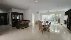 Disewa Rumah Homey Minimalis Siap Huni daerah Guntur, Jakarta Selatan