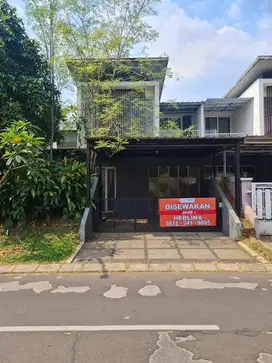 Di Sewa Rumah Luas Tanah 230 di Citra Grand Cibubur