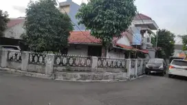 Rumah Lama Posisi Hook Dijual Di Ragunan Jakarta Selatan