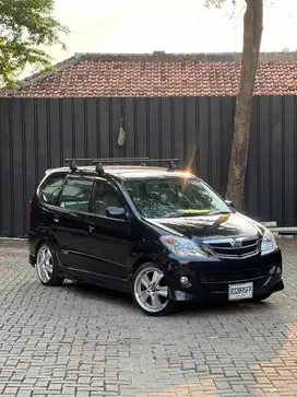 Daihatsu Xenia 2009 Bensin
