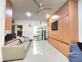 Rumah Rapi dan Siap HUni di Golflake Residence, Jakarta Barat