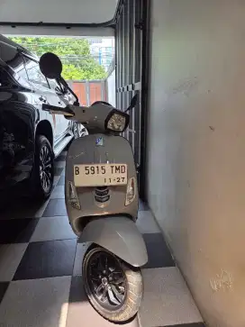 Jual vespa i-get LX 125