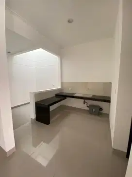 Jual Rumah PIK 2 Luas 8x12,5 3 Kamar sudah SHM harga 3,88M TERMURAH!