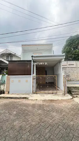 Disewakan Rumah Siap Huni Di Sektor 4 Bintaro Jaya