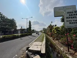 PROSPEK KOST INSTIPER: Tanah Maguwo Jogja, Condong Catur