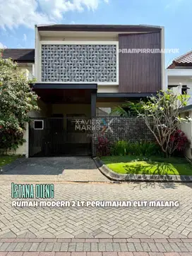 Rumah design modern di Istana Dieng Malang