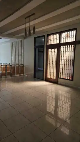 MURAH di Bawah Appraisal Rumah di Setrasari
