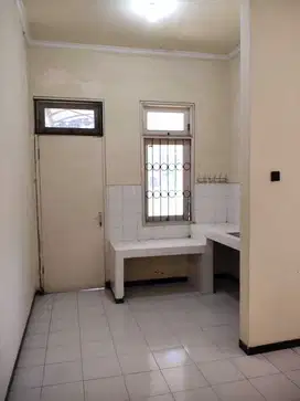 DIJUAL RUMAH CIAMIK PUOL PERUM PONDOK MUTIARA PUSAT KOTA SIDOARJO
