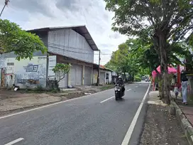 DIJUAL TANAH 733M2 JALAN UTAMA DEKAT LAPANGAN RENON DENPASAR BALI